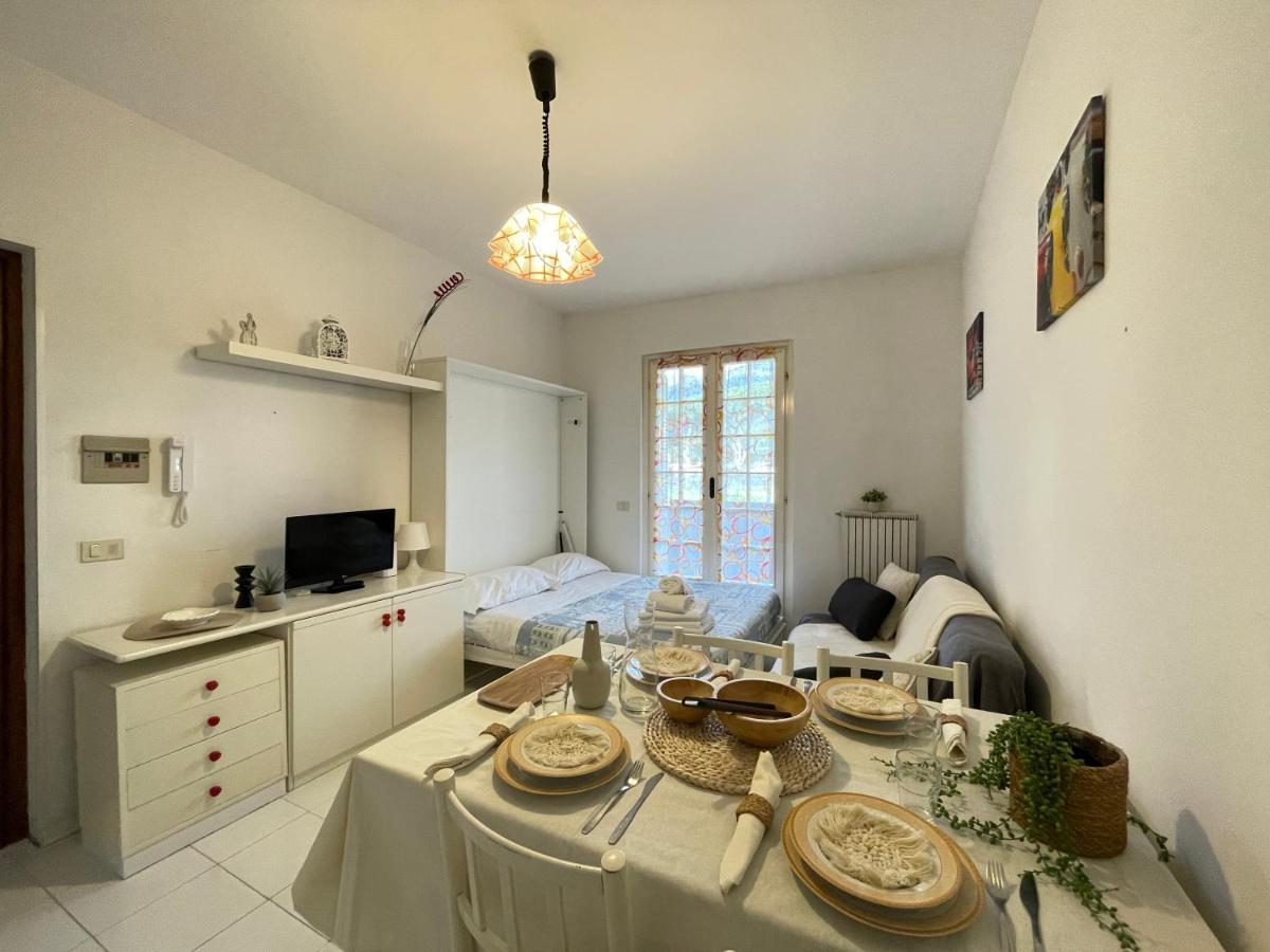 Appartamento Zona Poeti - Relax In Piscina - Free Parking *